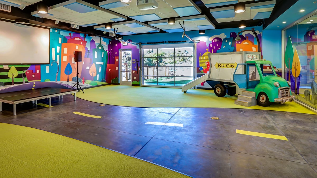 Kid City Building  12-08-15 Eric S Reed (17)-1